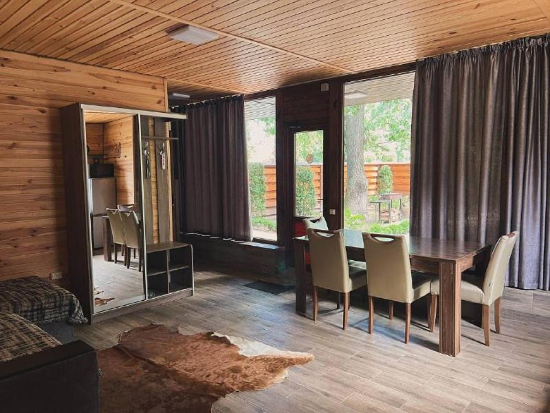 Гостевой Комплекс "Дядя Саша" Villa Sokirno Bagian luar foto